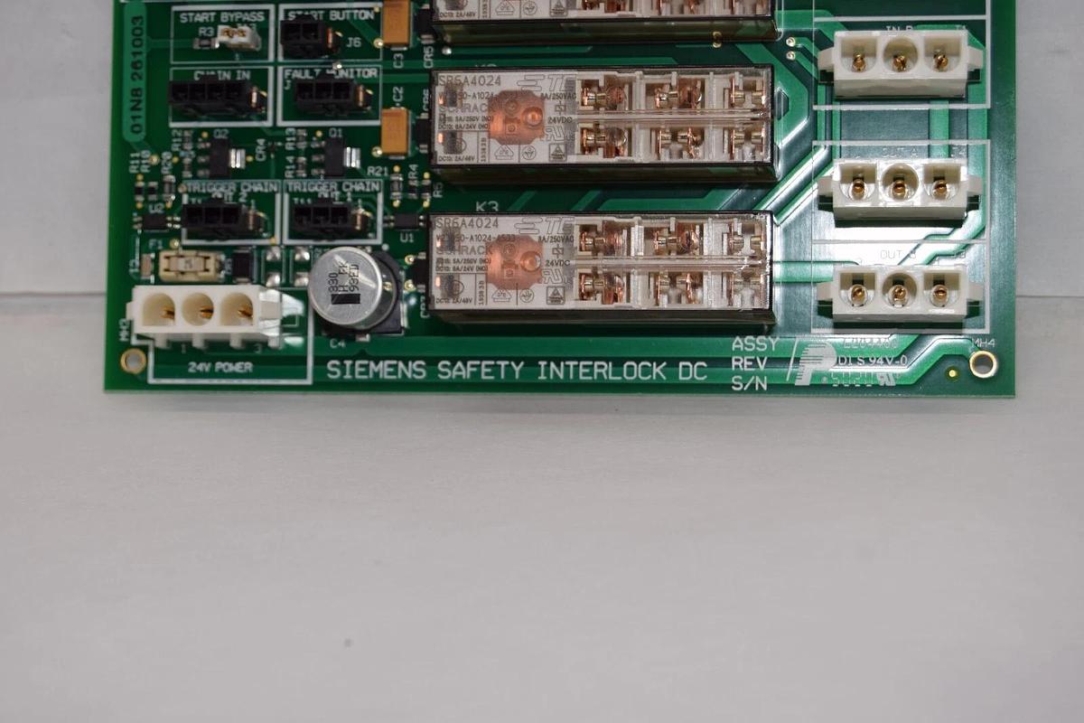 Used SIEMENS CV_11265389 E1 , E204460 Safety Interlock DC Board Card
