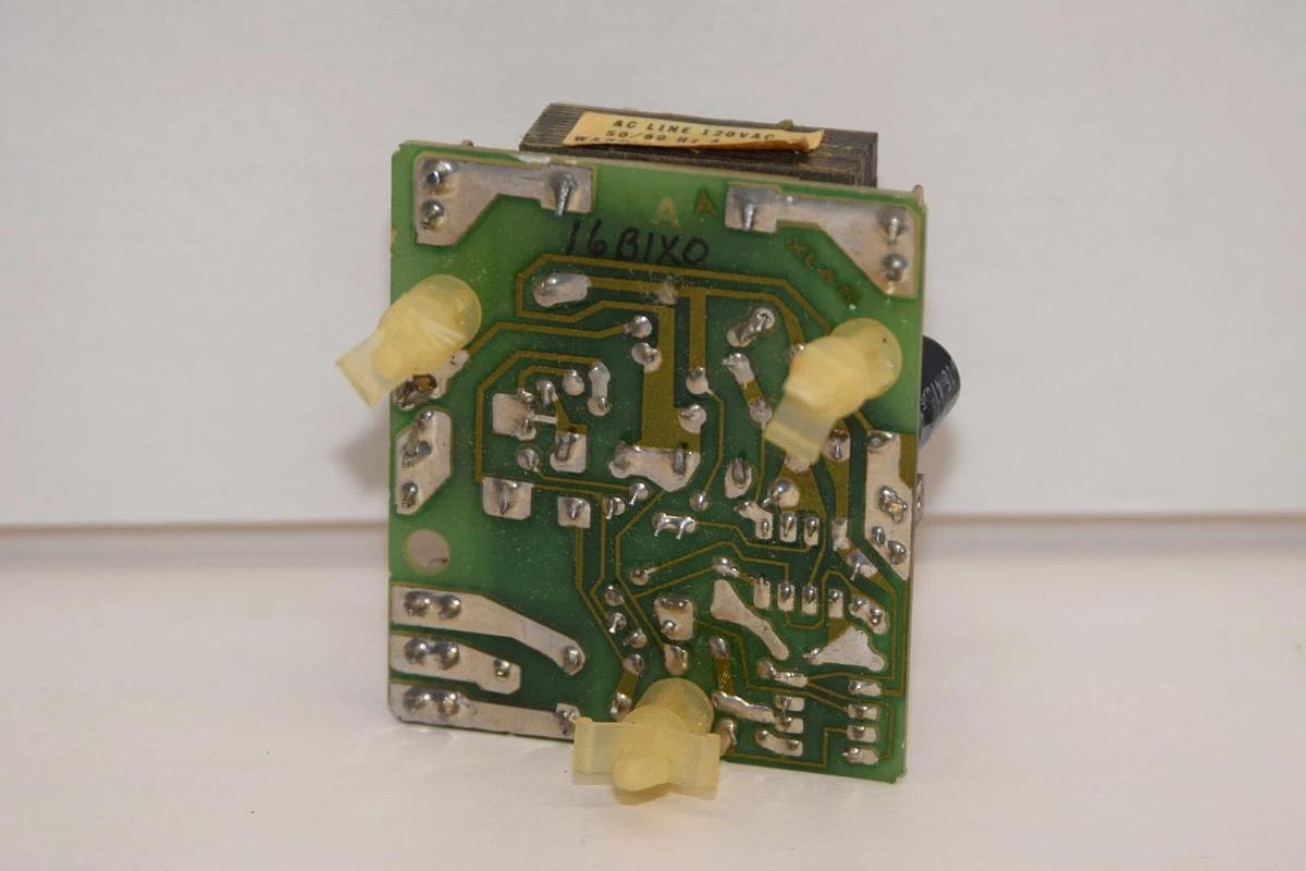 Used WARRICK CONTROLS 16B1A0 Circuit Board