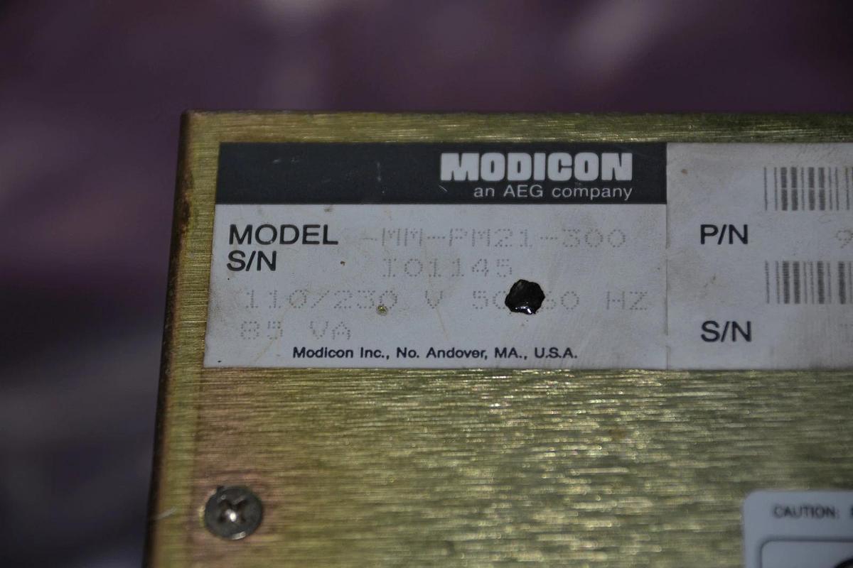 Used Modicon AEG Schneider  MM-PMC1-300 PA-0601-300 MMPMC1300 PA0601300