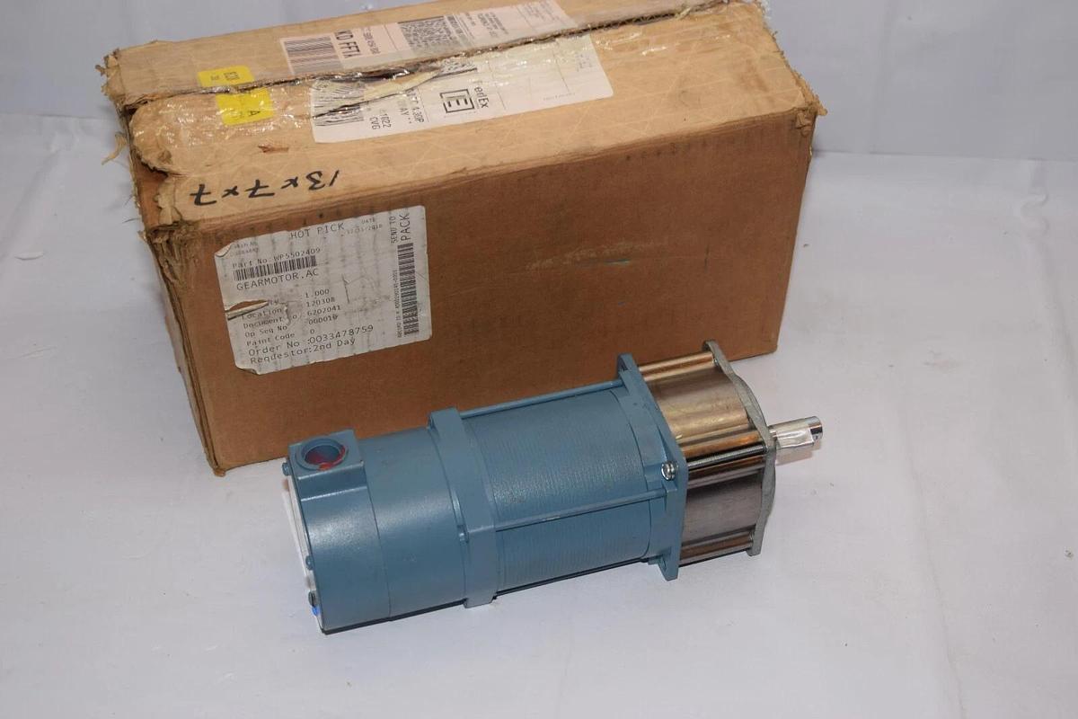 SUPERIOR SS451-1032 Synchronous Motor Slo-Syn Motor 1 Phase 120Vac (NEW)