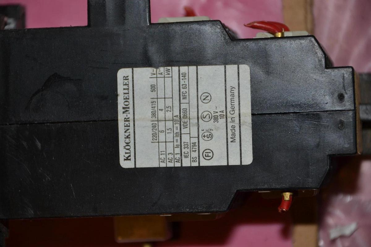 Used KLOCKNER MOELLER CONTACTOR DIL 08-53D DIL08-53D DIL-08-53-D 110V 110 V