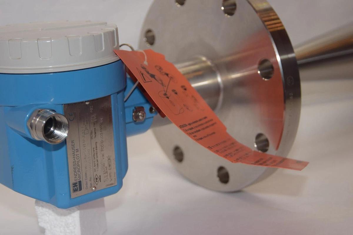 Used ENDRESS + HAUSER Level Radar Micropilot FMR240 FMR240-S5V1APJBA4Y 4" (used)