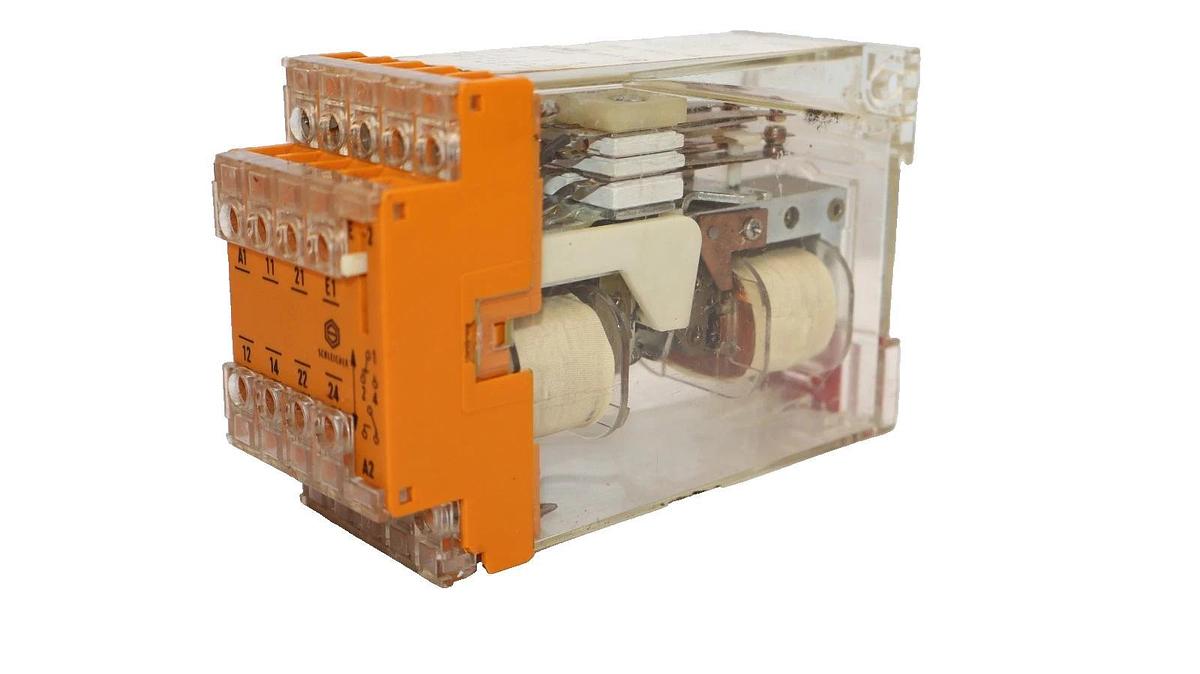 Used Schleicher SSP 72 , SSP72 110V 60Hz Safety Relay
