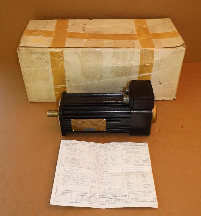 KOLLMORGEN Servo Motor Goldline XT B-404-A-23 B404A23 230v 1500rpm (NEW)
