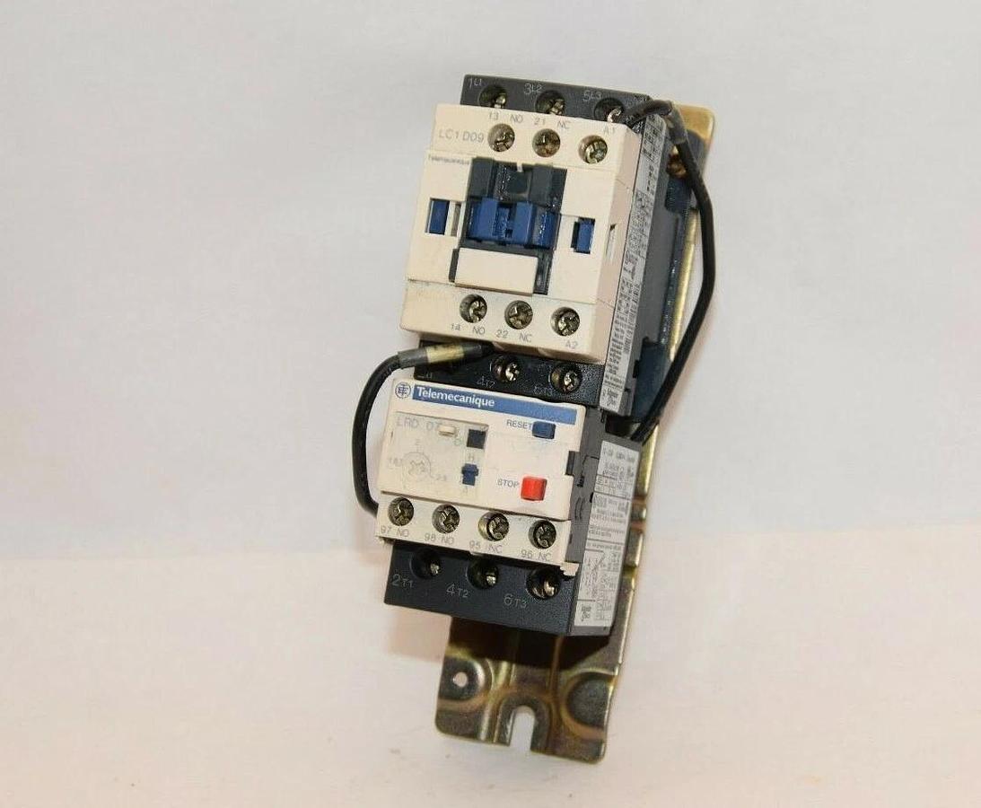 Used TELEMECANIQUE LC1D09 120V Coil Contactor With LRD07 1.6-2.5A Relay
