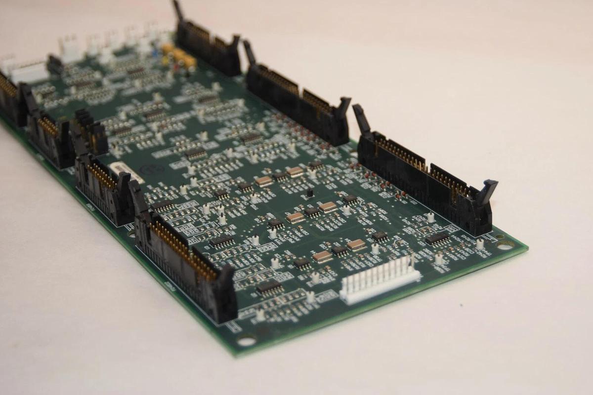 (NEW) EMERSON / LIEBERT 02-810005-11 02-810005-11D Circuit Board