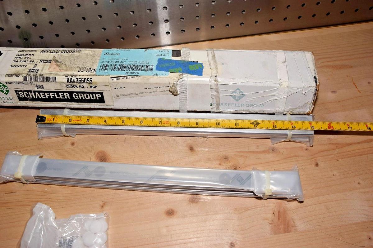 INA TKVD30-G4-0384-12/52-ARM 30mm 15" PLATED LINEAR GUIDE RAIL Pair Lot of 2 NEW