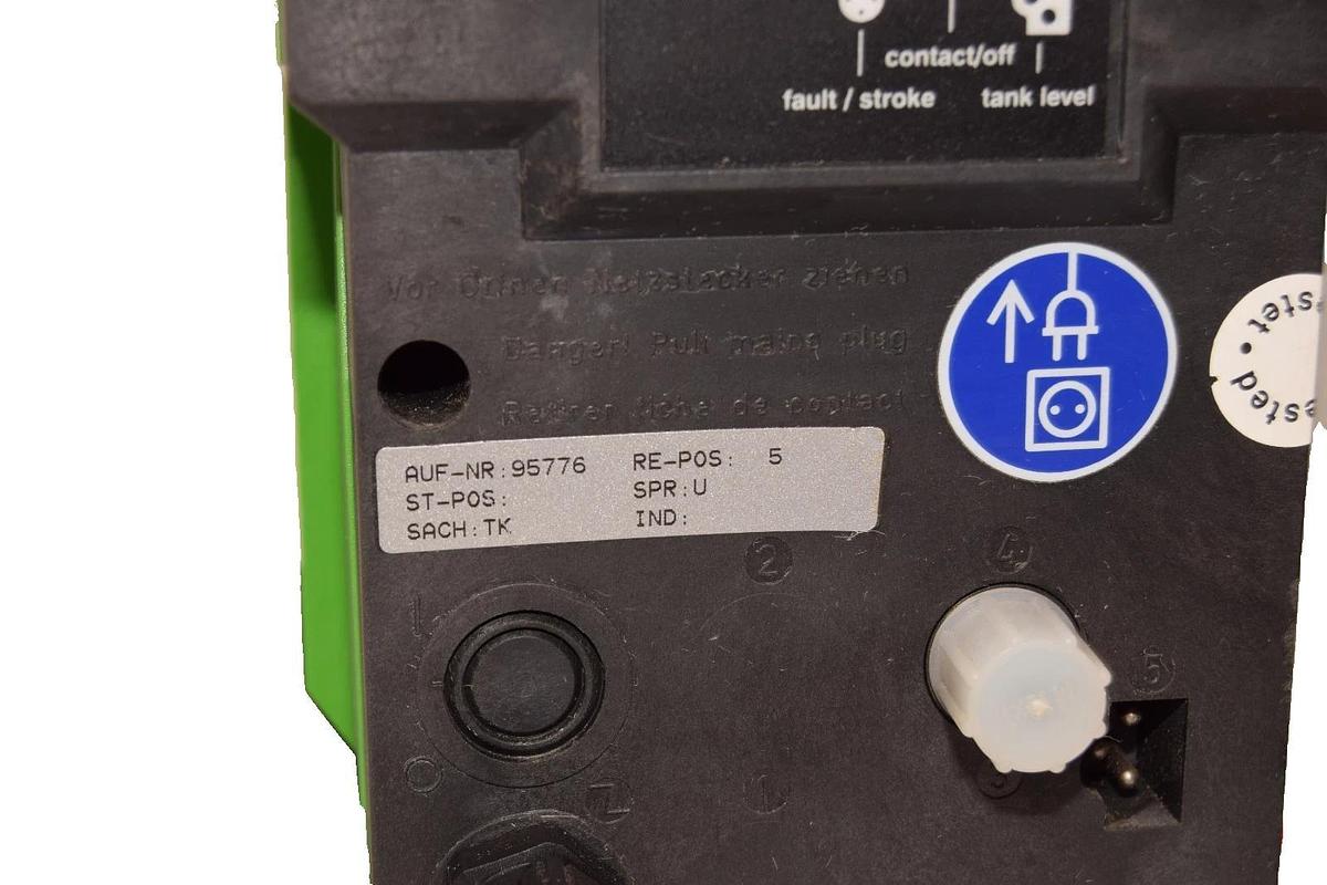 Used Alldos Eichler Gmbh 208-1.0 D54R24E20 0.32gph 145psi Metering Pump