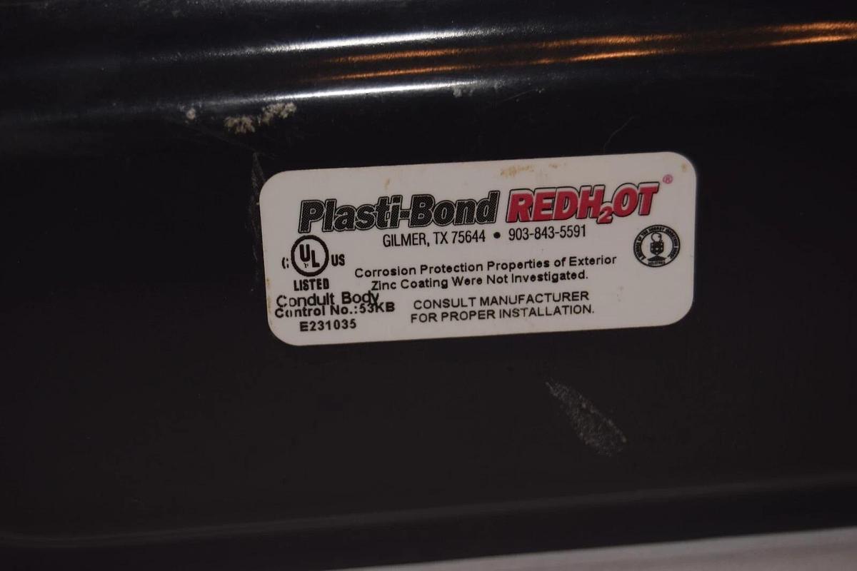 PLASTI-BOND 1.5" 1-1/2" PVC Coated 90 degree Conduit Body Sealing Fitting NEW