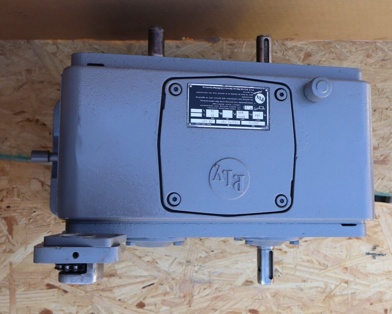 P.I.V. Stufenlos Gearbox A13-Kr 576976G10 576976 G10 A3 24v 15/21Nm (REFURB)