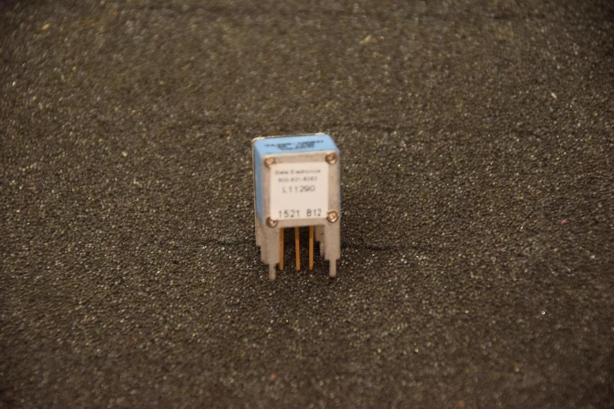 STATE ELECTRONICS L11290 1521 B12 VA389-100K ohms POTENTIOMETER NEW