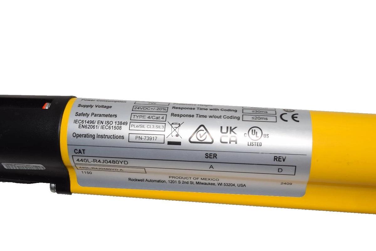 Used Allen Bradley Guardmaster AB Safety light curtain 440L-R4J0480YD Reciever