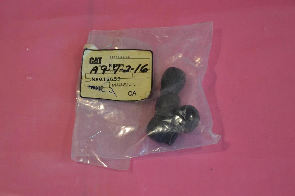 CAT BUMPER NA013659 NA 013659 4MP 4 MP NEW