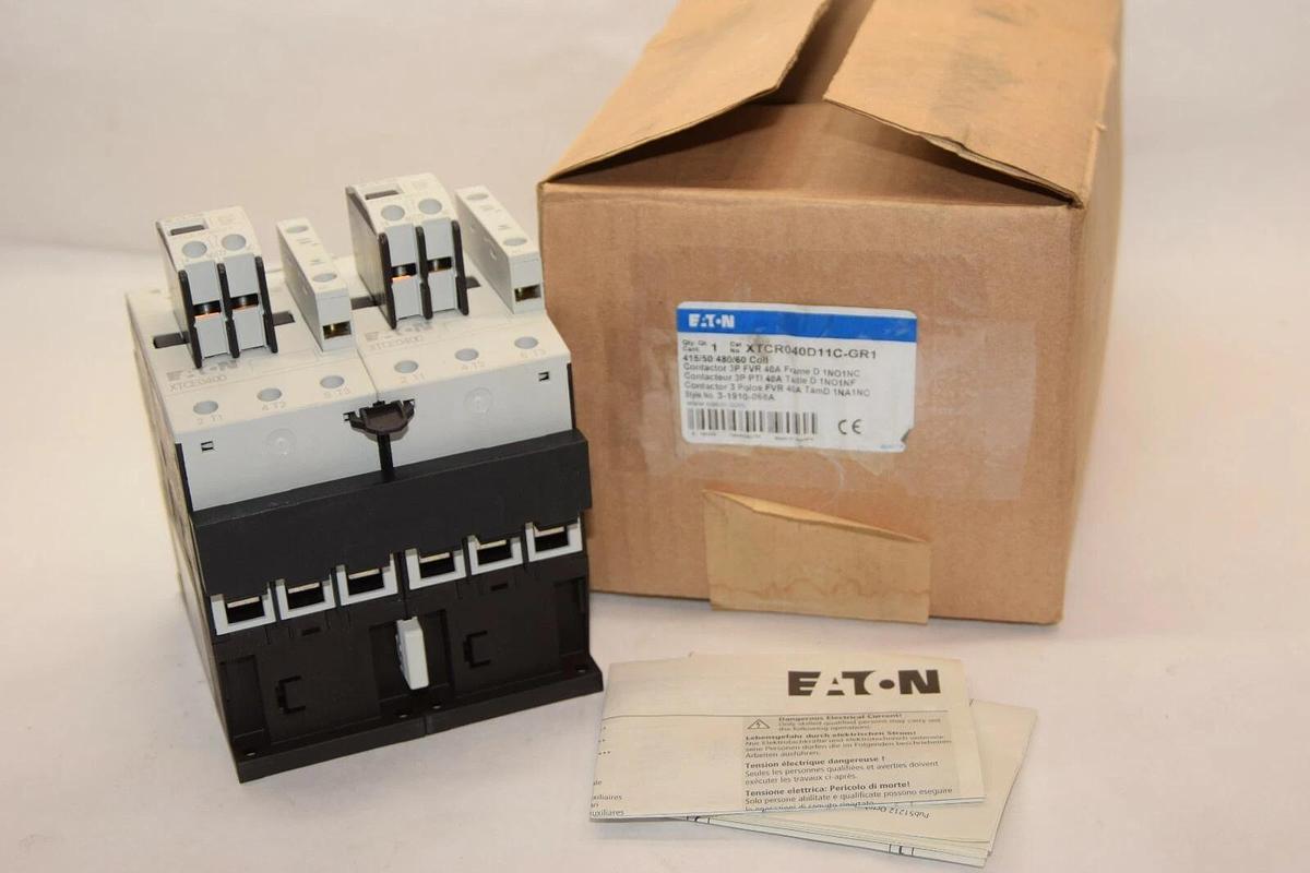 (NEW) EATON XTCR040D11C-GR1 415/480v Coil 40A 3P Magnetic Reversing Contactor