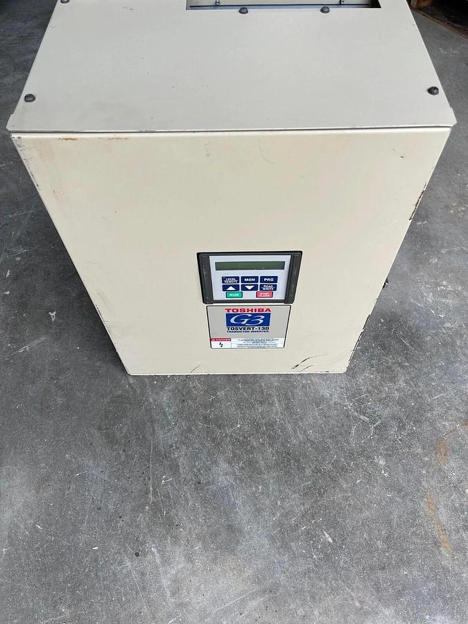Used TOSHIBA VT130G3U6120 12kva 10hp 600v  3p Transistor Inverter Drive
