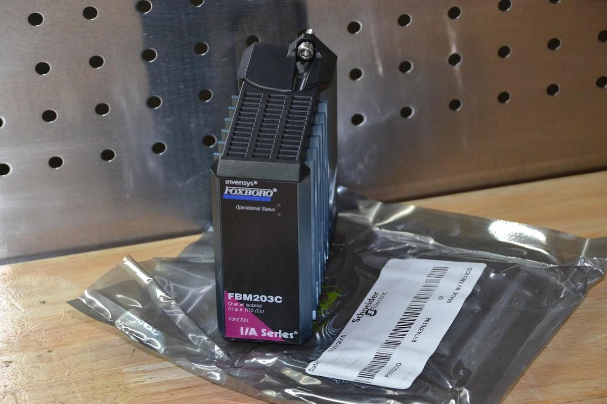 Used Foxboro Invensys FBM203C Channel Isolated 8 Input RTD P0922UD FBM203