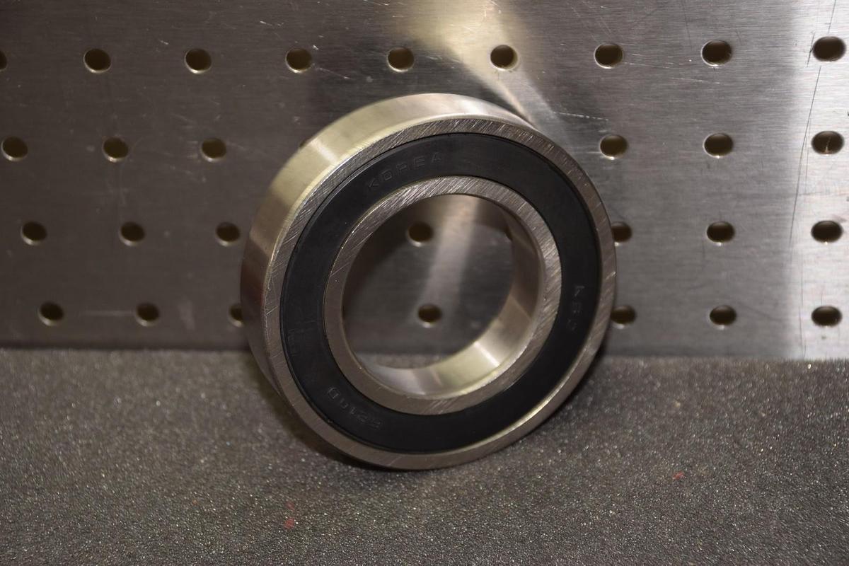 KBC 6210D BALL BEARING NEW