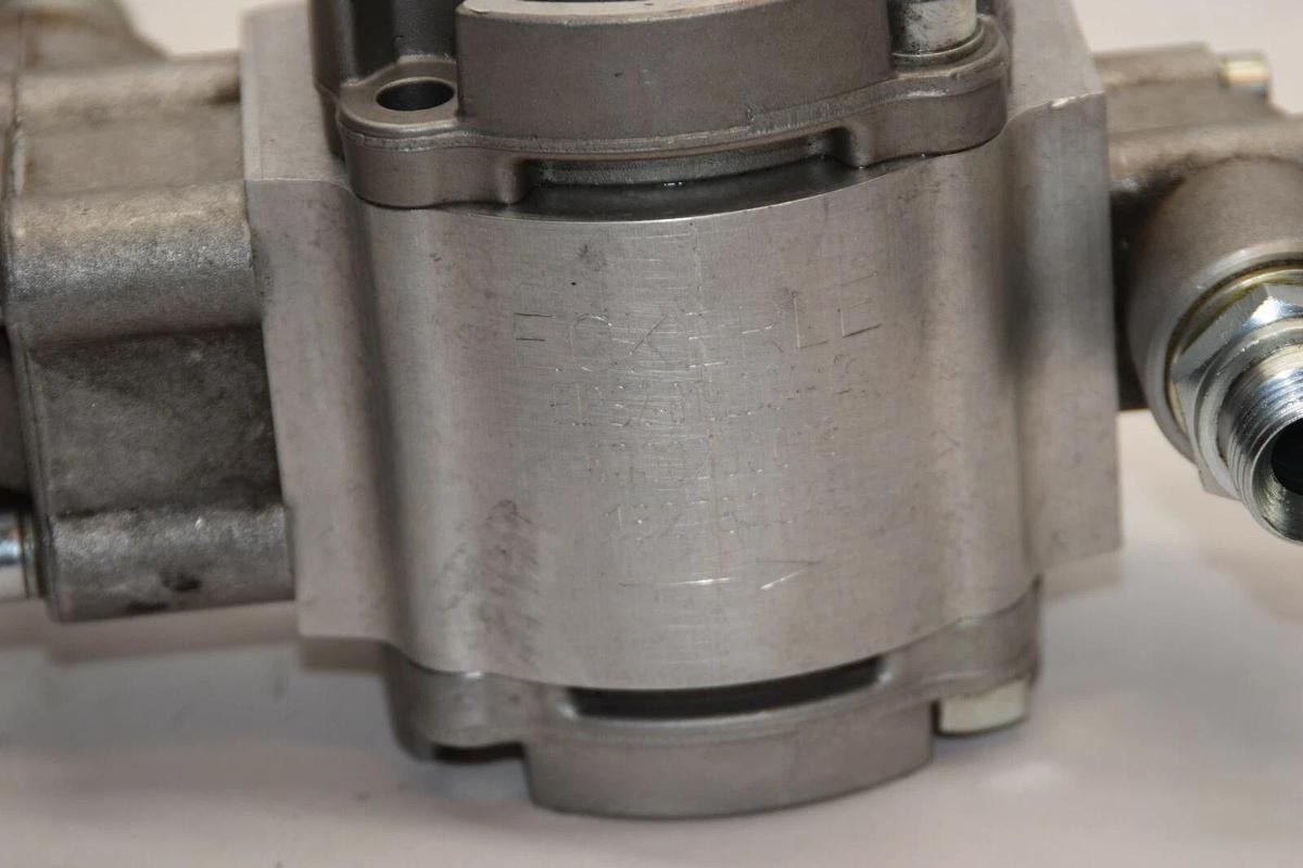 Used Eckerle Hydraulic Pump EIPS2-019LD34-12 6000200019 EIPS2019LD3412