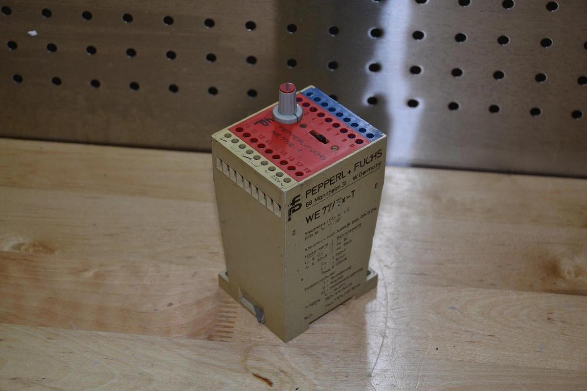Used PEPPERL & FUCHS WE74/EX-T WE74EXT Relay