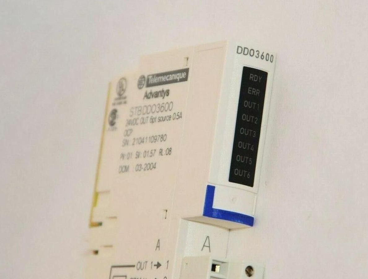 NEW) TELEMECANIQUE STBDDO3600 STBDD03600 24Vdc 6pt Advantys Distribution Module