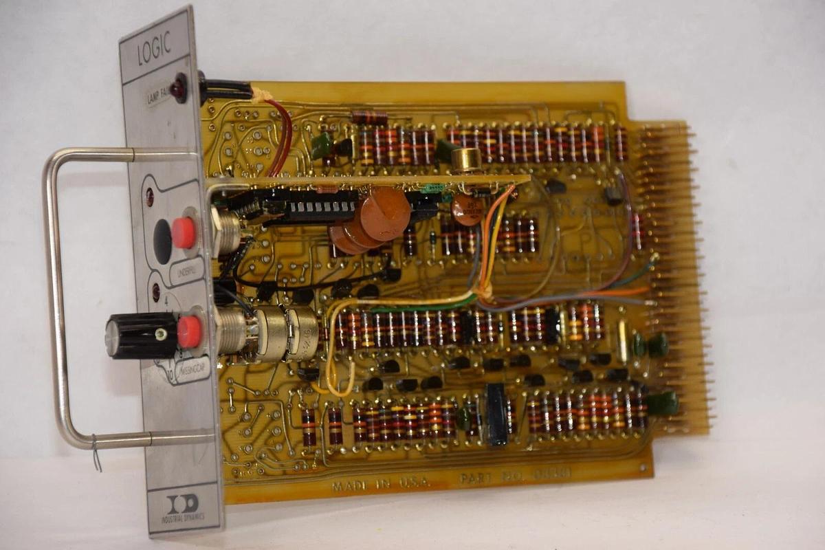 Used INDUSTRIAL DYNAMICS 08381 Logic Card