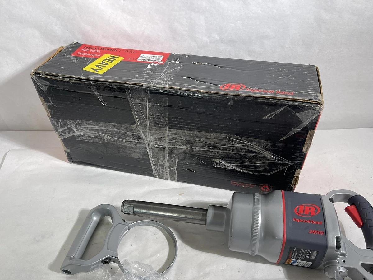 Used INGERSOLL RAND 2850MAX-6  1in Drive D-Handle Air Impact 2100 Ft./Lbs. Torque 6" 663023139647