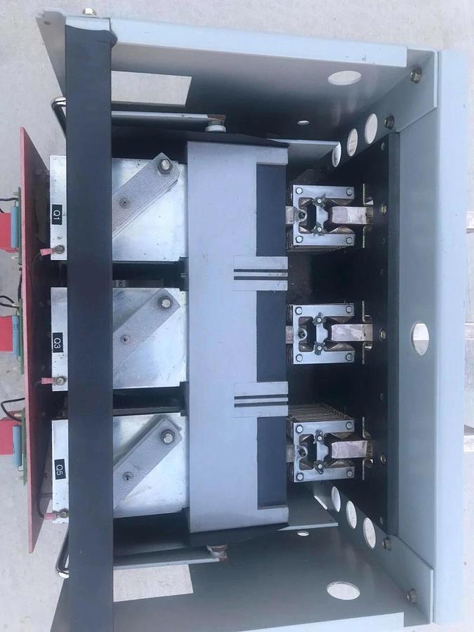 Used GE StaticTransfer Switch 10300309 PowerBreak Substructure TDOS25 2500A TD0S25