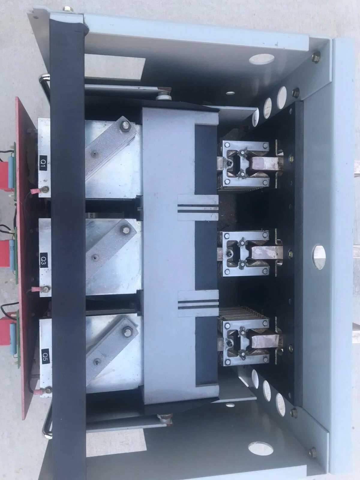 Used GE StaticTransfer Switch 10300309 PowerBreak Substructure TDOS25 2500A TD0S25