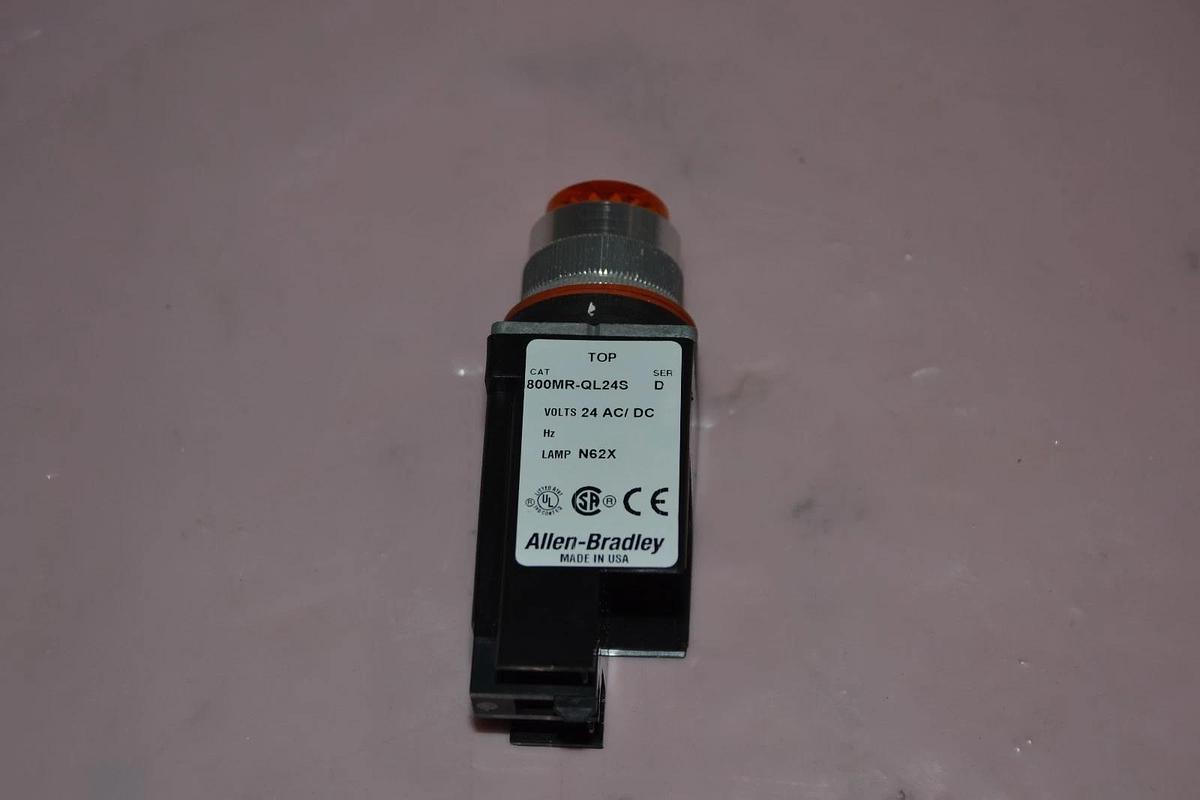 ALLEN BRADLEY 800MR-QL24AS 24V SER D SMALL ROUND AMBER PILOT LIGHT NEW