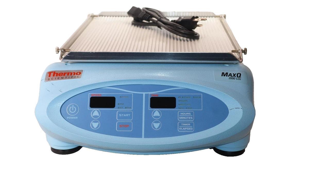 Used THERMO SCIENTIFIC MAXQ 2000 CO2 RESISTANT DIGITAL SHAKER SHKE2000CO2
