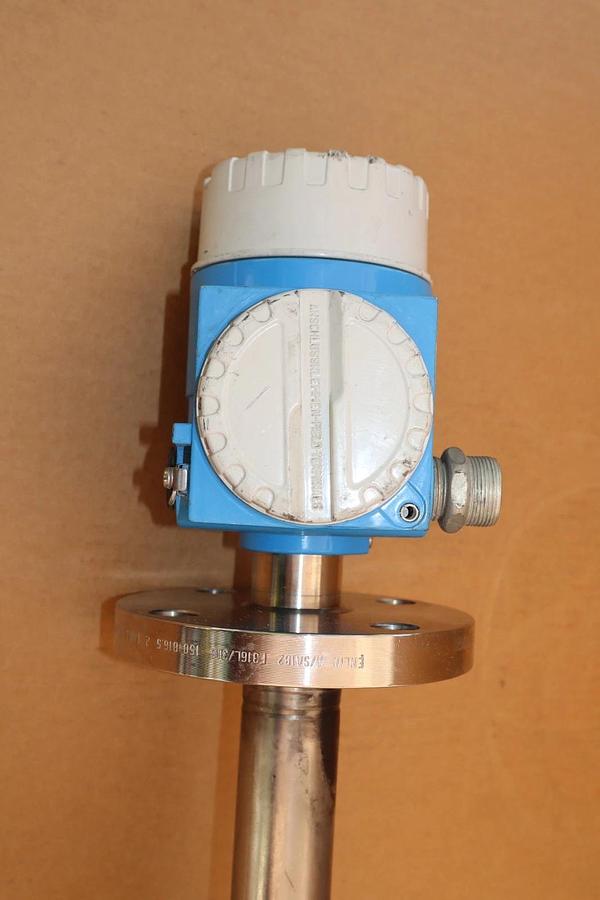 Used ENDRESS + HAUSER Liquid Level Sensor FTM31D-A5KM13 FTM31DA5KM13 L1 18"