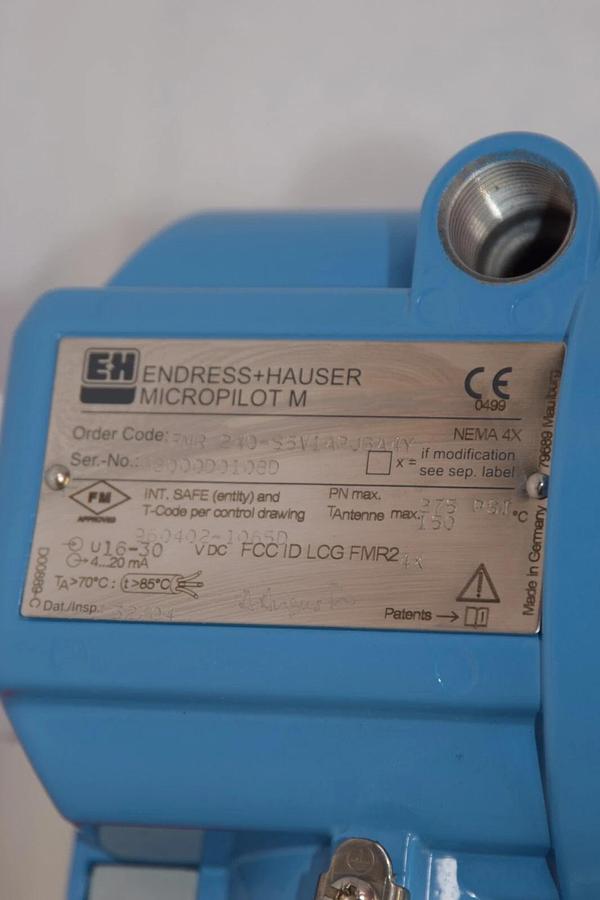 ENDRESS + HAUSER Level Radar Micropilot FMR240 FMR240-S5V1APJBA4Y 4" (NEW)