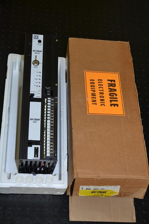 SQUARE D SYMAX Model 100 Programmable Controller 8020 SCP-111 SCP111 NEW