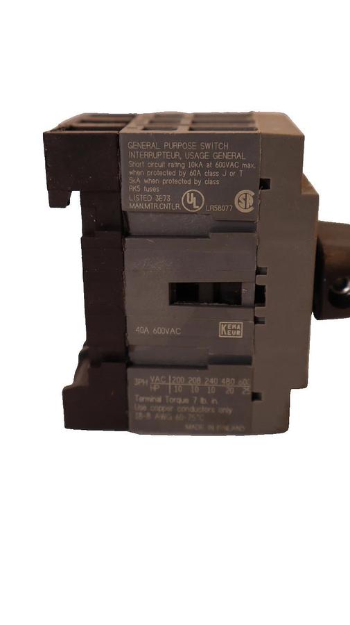 Used BUSSMANN BDNF 32 , BDNF32 General Purpose Switch