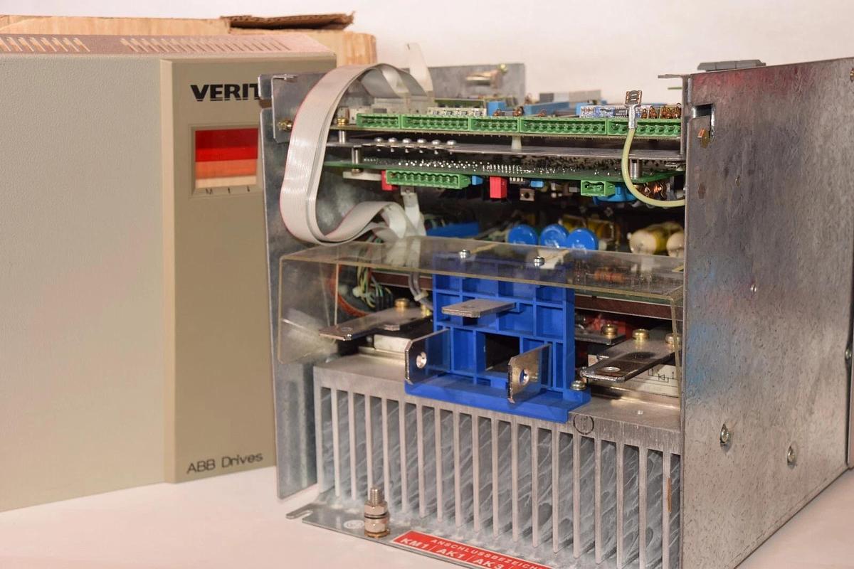 (NEW) ABB PAD 635 A V5 , 3ADT218083R0635 PAD/PSD Vertron Power Converter