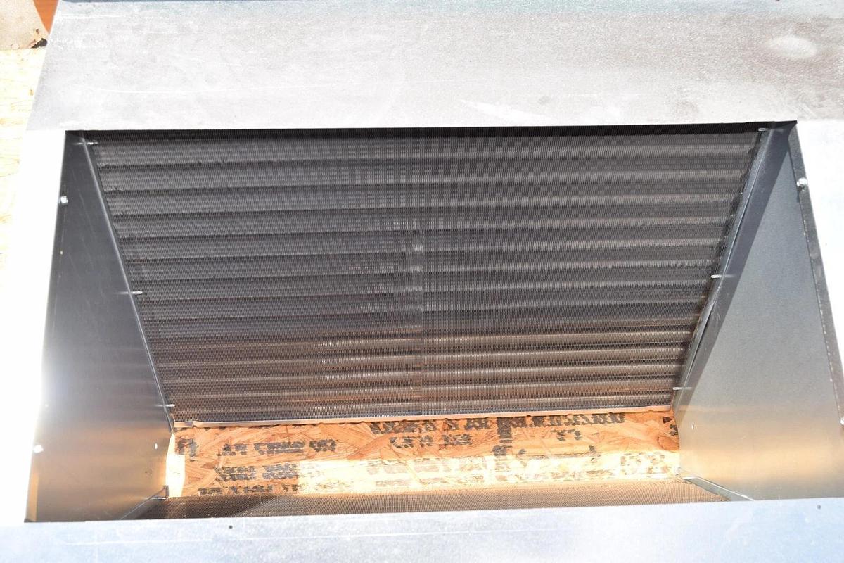 Used Liebert Corporation  Condenser Coil 5000-4 50004 N15F740090