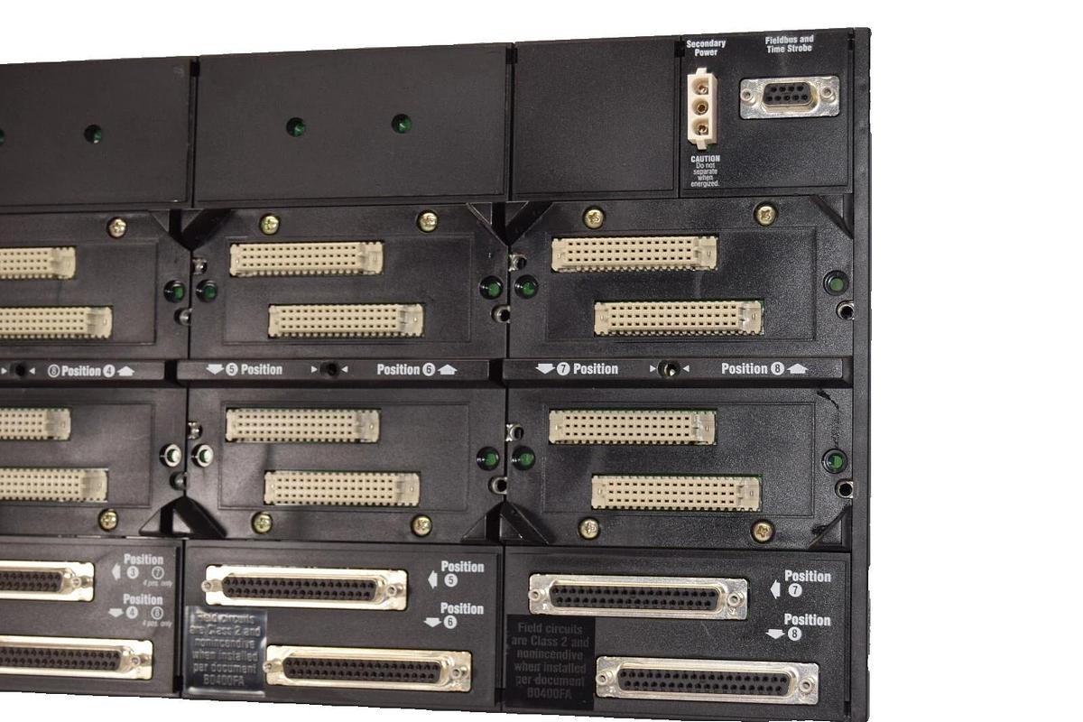 Used FOXBORO INVENSYS I/A Series Din Mounted Modular Baseplate Rack P0926JM 0A RY0830