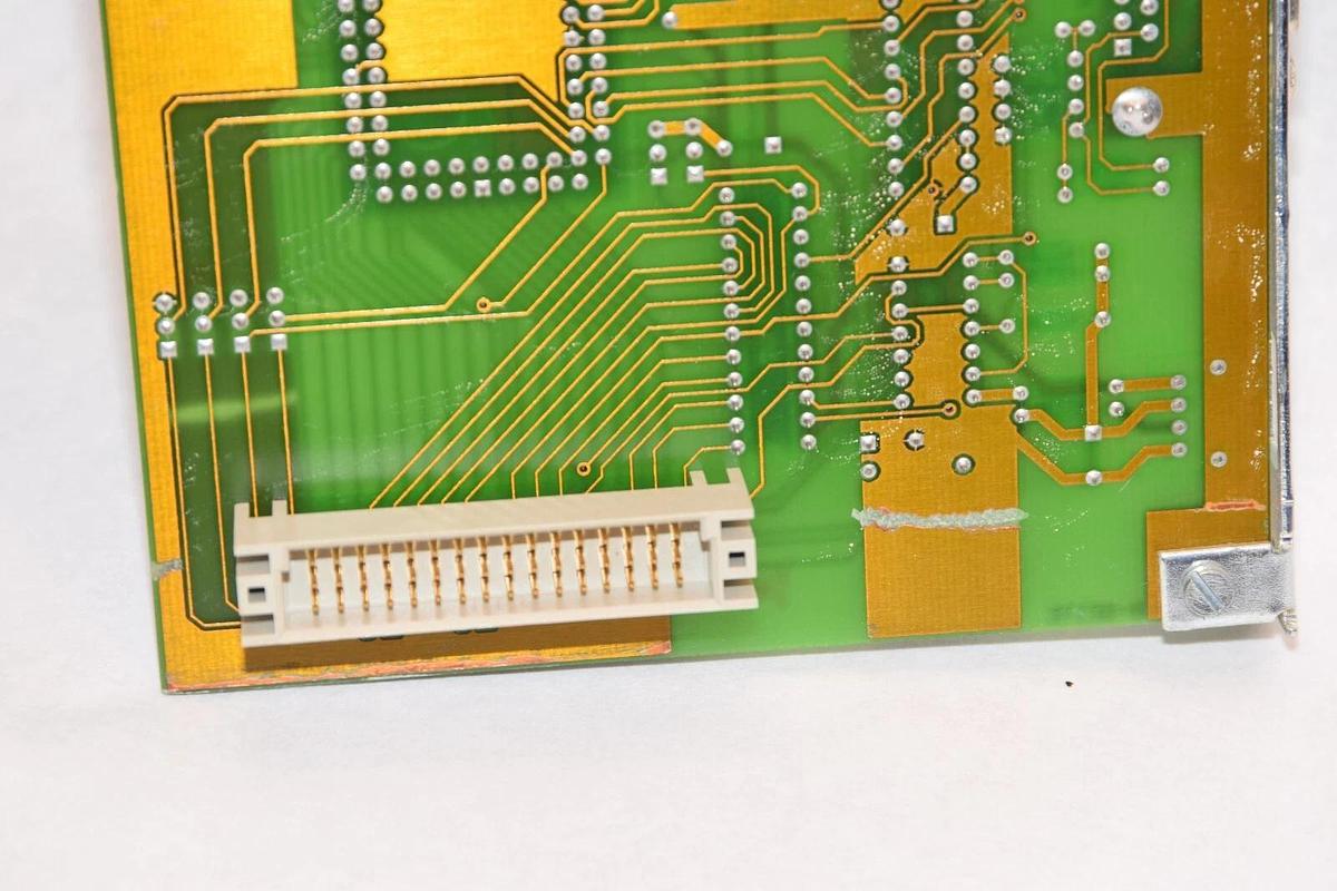 Used RHODE & SCHWARZ SPI-KARTE Rev 1.0 0899A Cy7C133 Dual Ported Ram Circuit Board