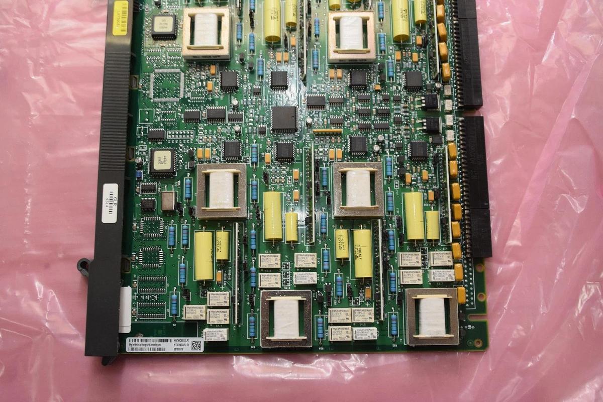 Used Nortel NT8D14DAE5 02 X UNIV TRK Circuit Card, RLSE 02, for CS1000