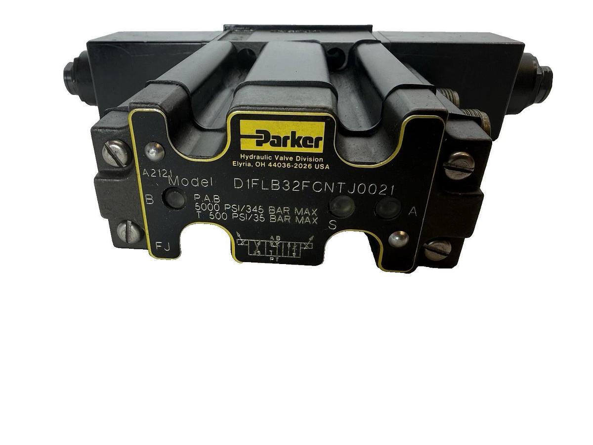 Parker Hydraulic Servo Valve D1FLB32FCNTJ0021  (New)