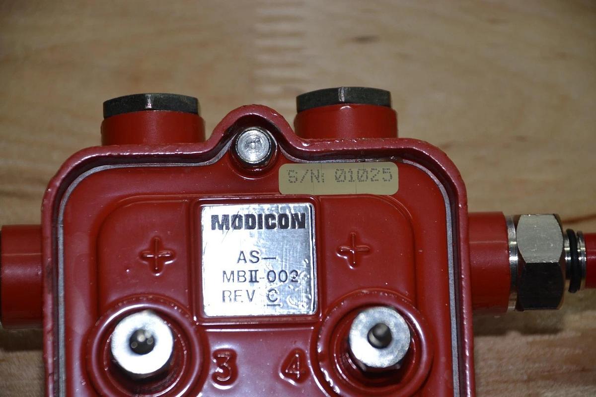 Modicon Modbus II Tap AS-MBII-002 ASMBII002 ASMBII002 Rev C NEW