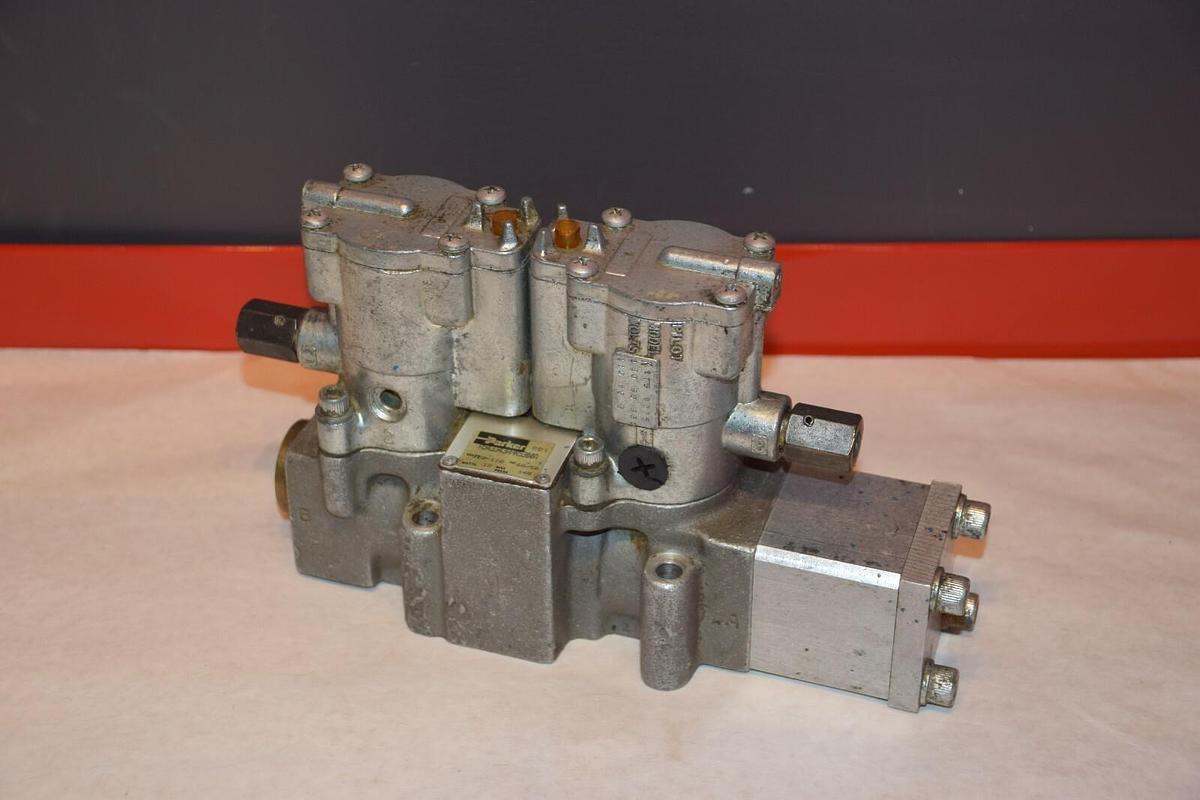 Used PARKER A543343AHN5300A 120/110V 60/50Hz 12W 140psi SOLENOID VALVE