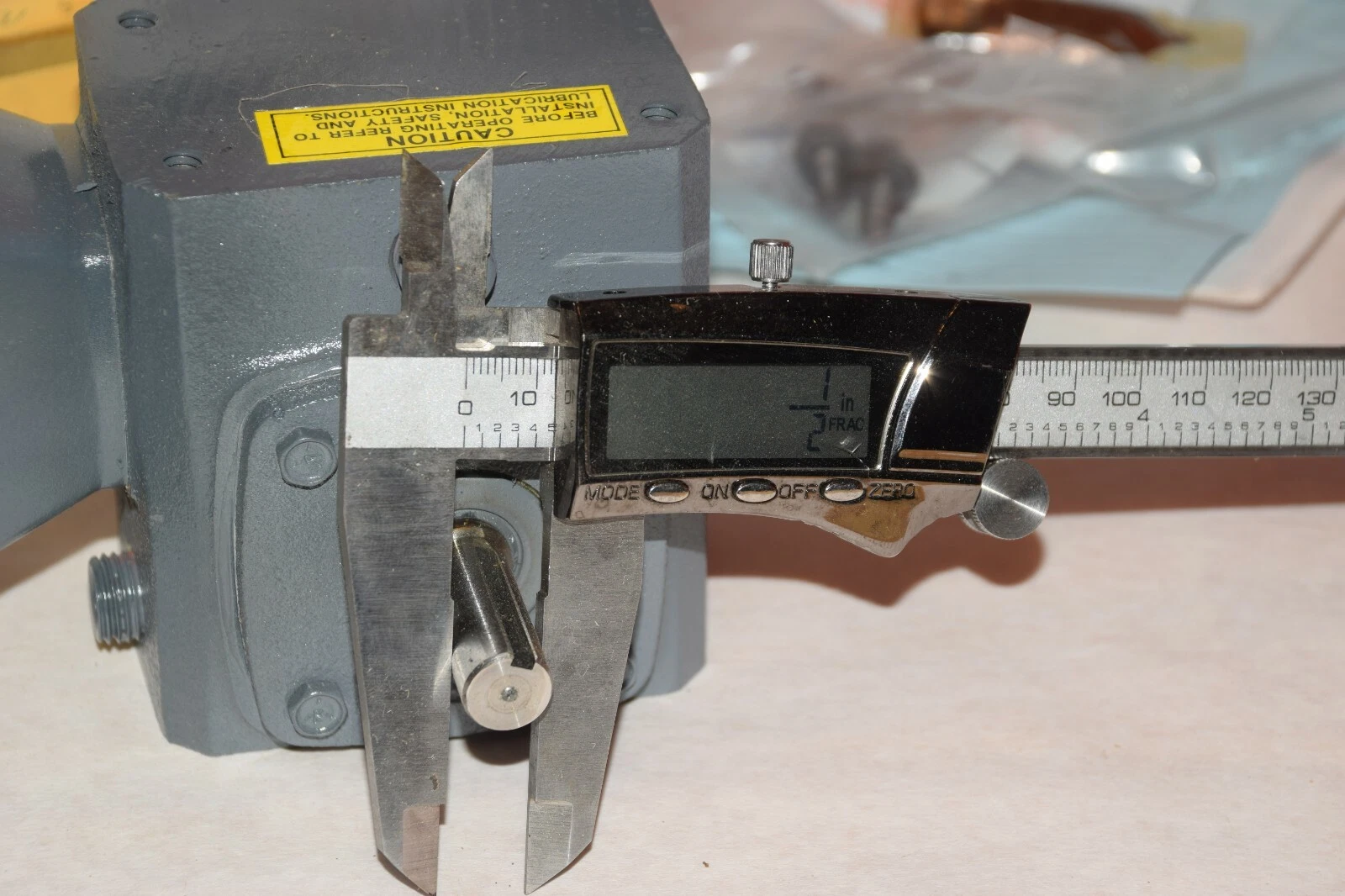 NEW BOSTON GEAR F710-30-B4-J F710-30-B4-J 30:1 .15HP RATIO GEAR SPEED REDUCER