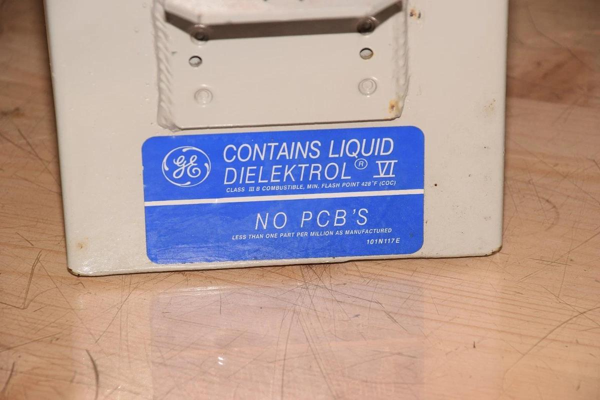 Used GE Capacitor, 17L 1000TH, 2000 VDC, 2160 UF, 2160UF, 17 L, W/ liquid DIelektrol