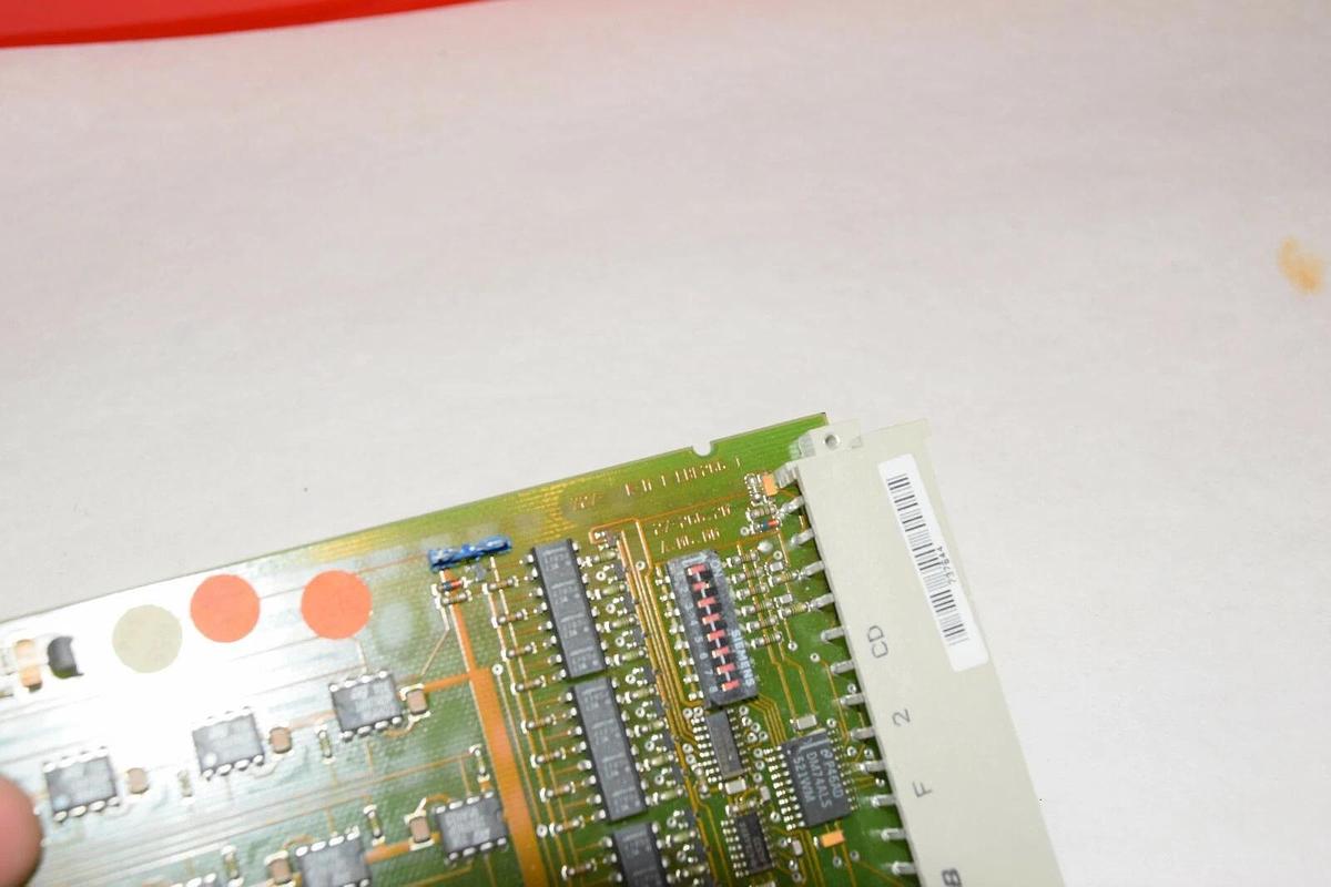 Used KLOCKNER MOELLER OUTPUT MODULE CIRCUIT BOARD  CARD EBE-266.1-3 EBE26613