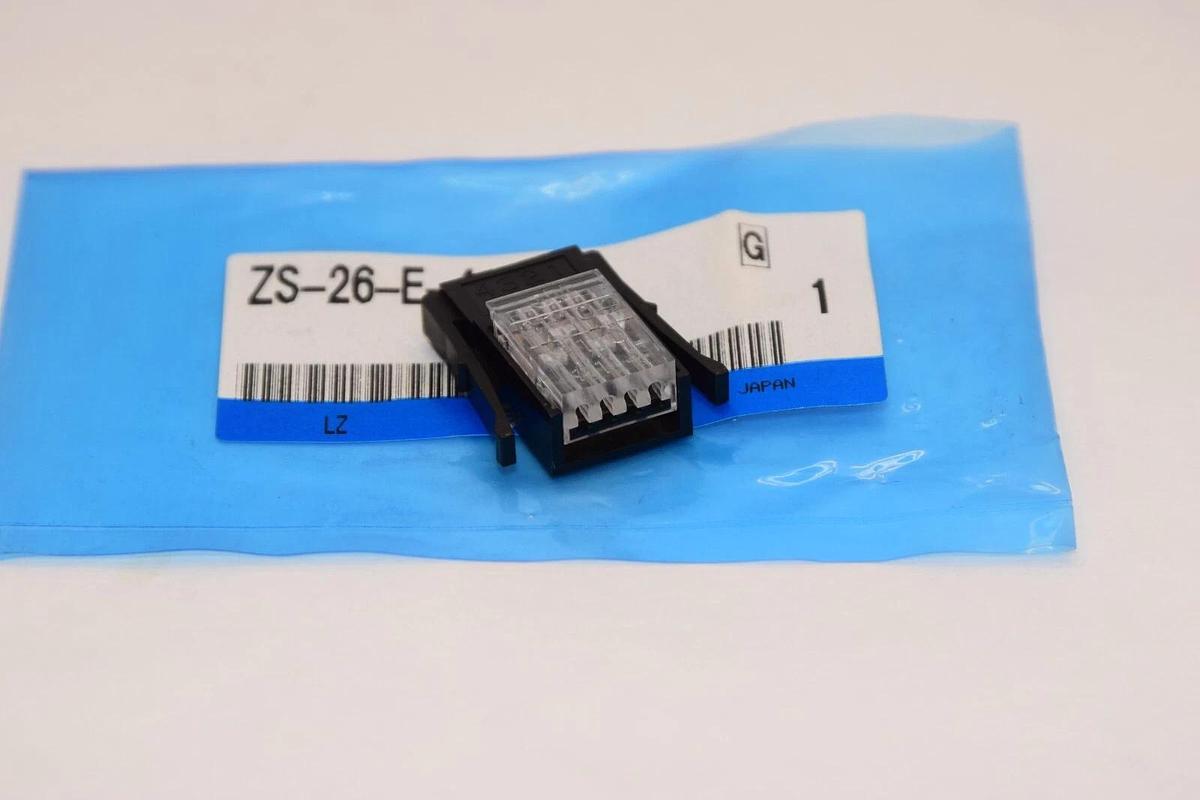 (NEW) SMC ZS-26-E-4 ZS26E4 Connector Housing