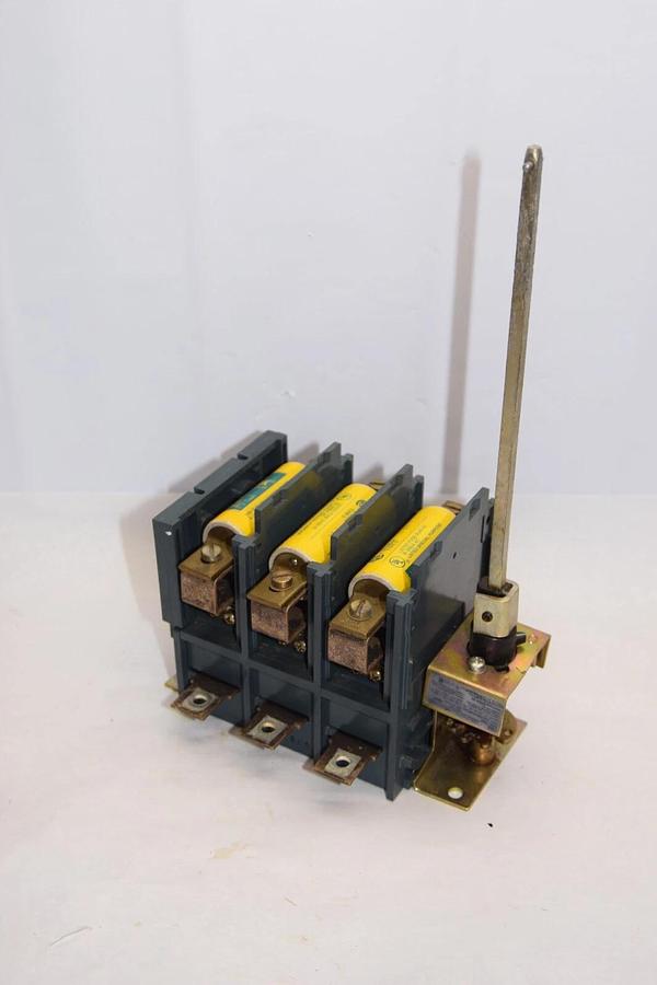 Used ABB OESA-F100JT6 100A 600V 3PH 100 Amp General Purpose Disconnect Switch