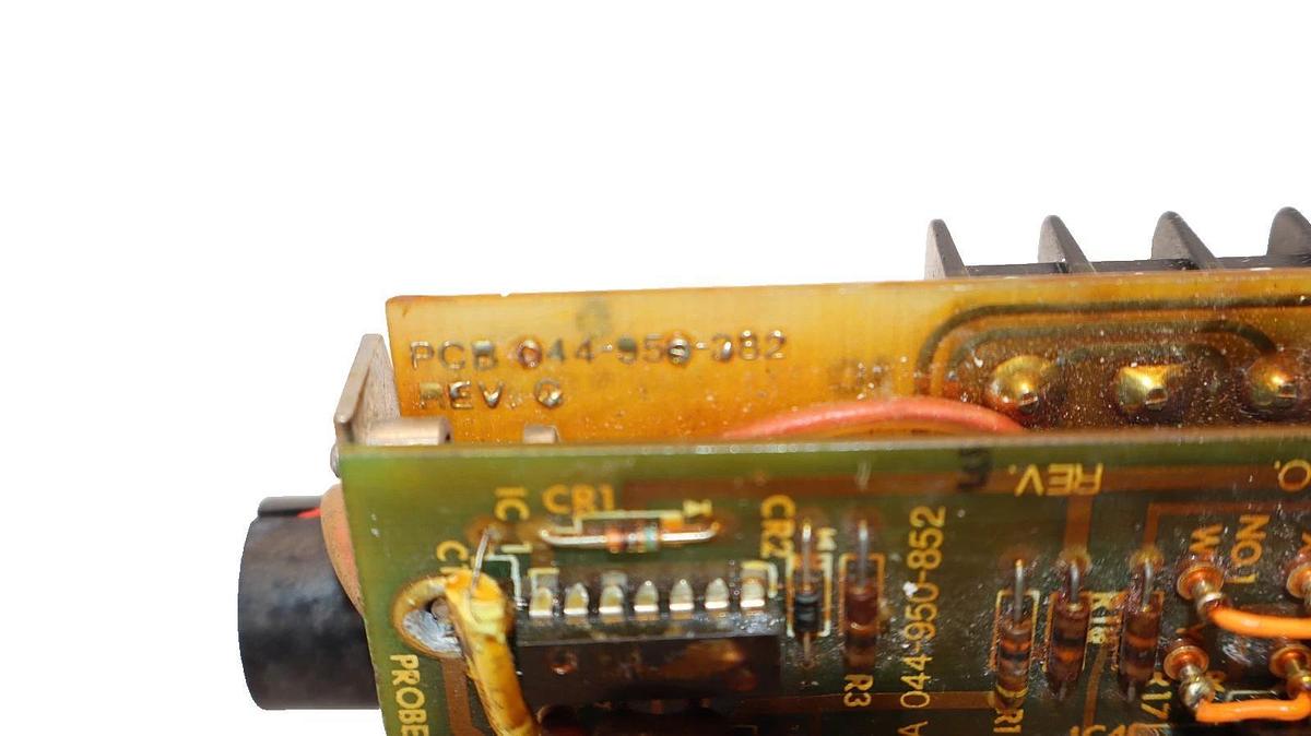 Used Robertshaw Relay PC Board PCA 044-950-381-01 Rev G