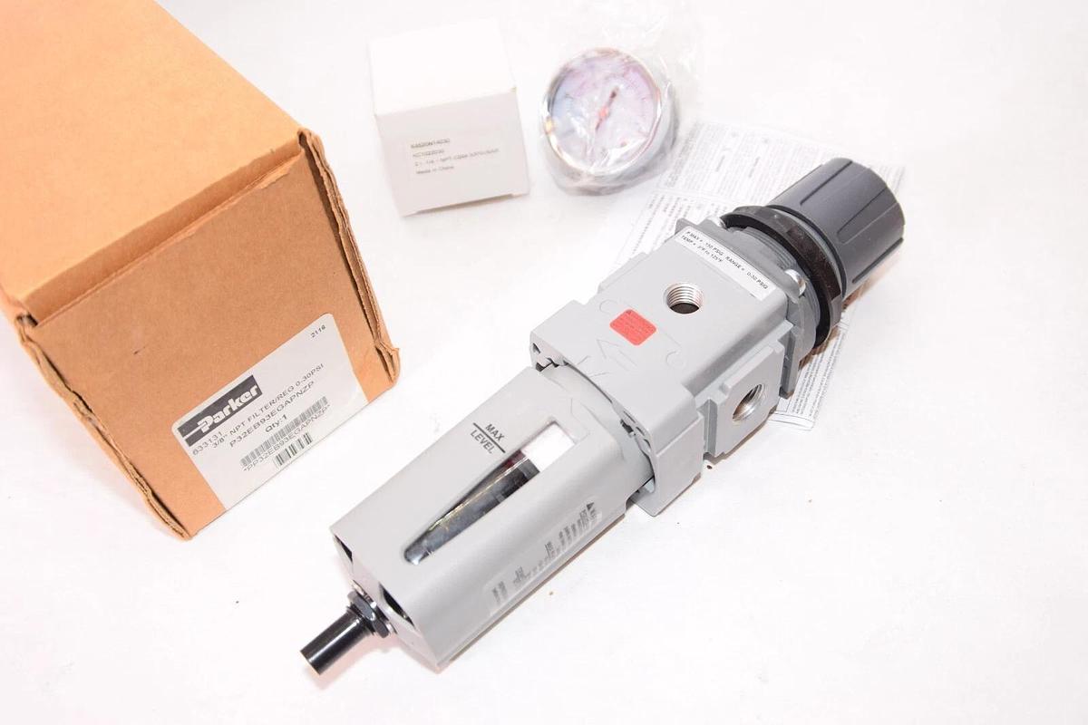 (NEW) PARKER P32EB93EGAPNZP 3/8" NPT Filter/Regulator 0-30psi W/Gauge