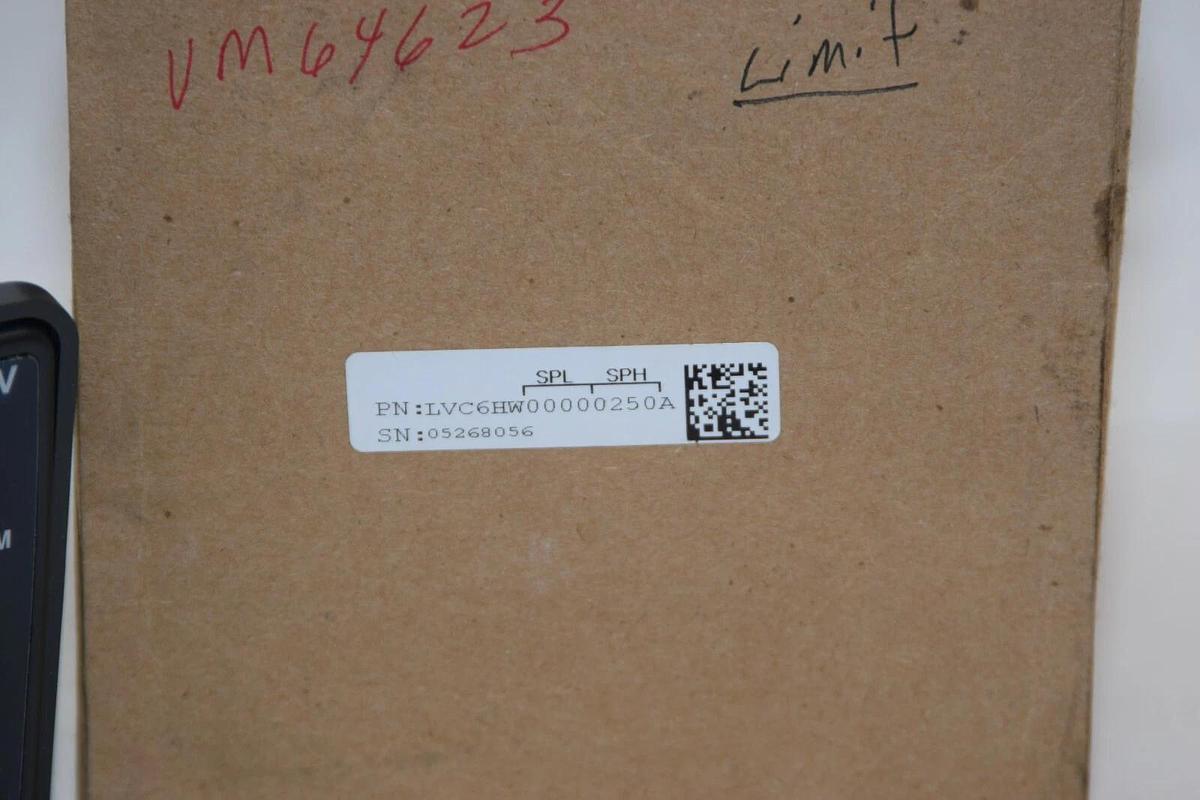 (NEW) WATLOW LVC5HW00000250A Temperature Controller